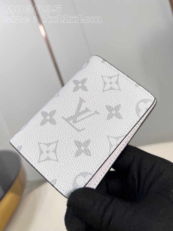 LV  M83095 7.5 x 11.1 x 1cm