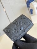 LV  M82604 12 x 7 x 2cm