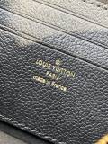 LV M82211  23.5×12×4.3cm