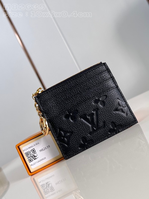 LV M82639 10x8.5x0.4cm
