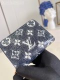LV  M82483  11 x 8.5 x 2 cm