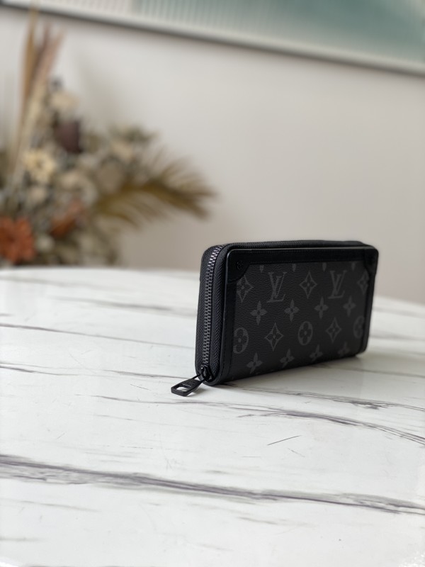 LV  M80558  19.5 x 10 x 2 cm