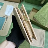 GG  772640 14X18,5X3CM