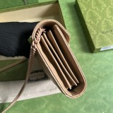 GG 474575  20X13X6CM
