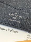 LV M64002  11.0 x 8.5 x 1.0 cm
