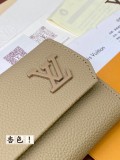 LV M82410  11 x 8.5 x 2cm