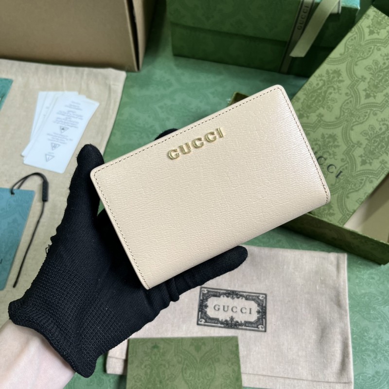 GG  772640 14X18,5X3CM