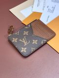 LV M81880 12x8x0.8cm