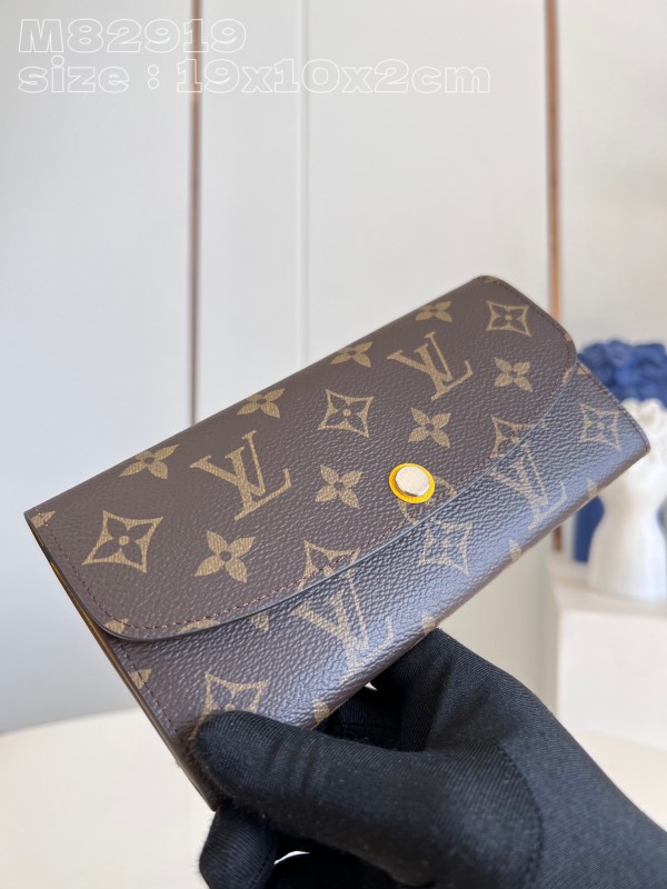 LV M82919 M82920 19 x 10 x 2cm