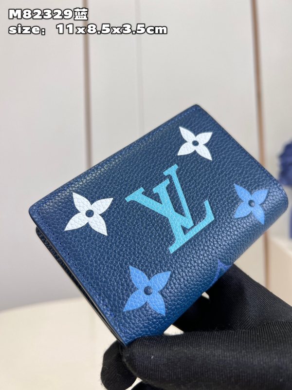 LV   M82329 11 x 8.5 x 3.5cm