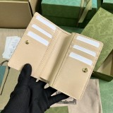 GG  772640 14X18,5X3CM