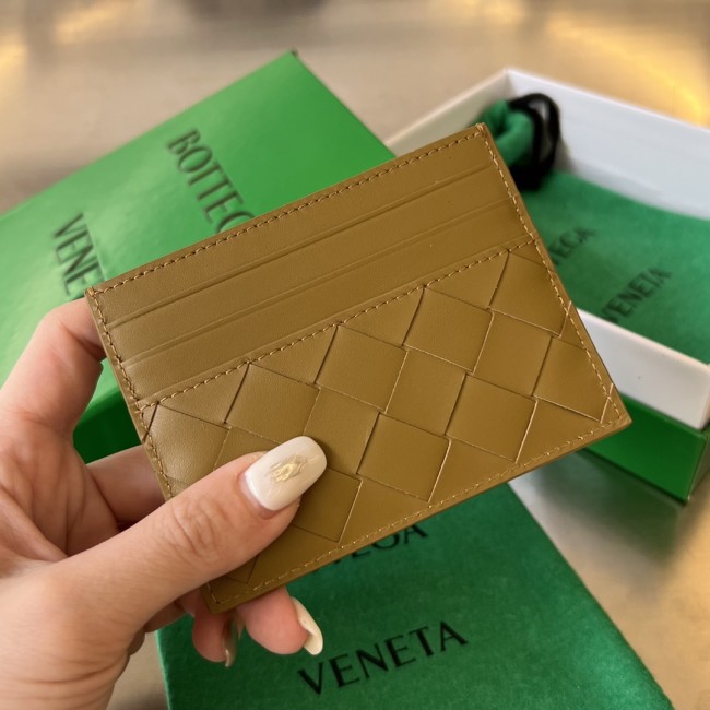 B.Veneta 2024' 731956 10x8x0.5cm