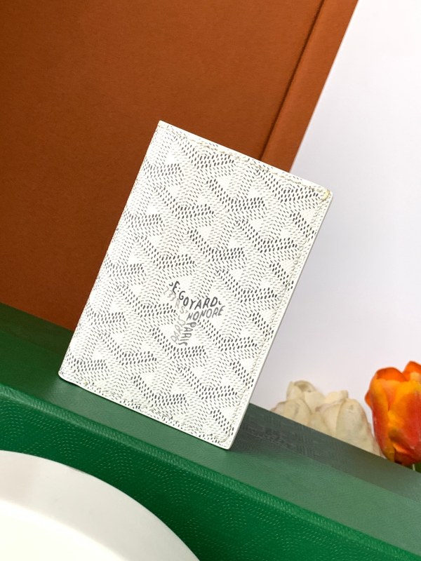 Goyard  SAINT-PIERRE 8506 11X1.5X7.5cm