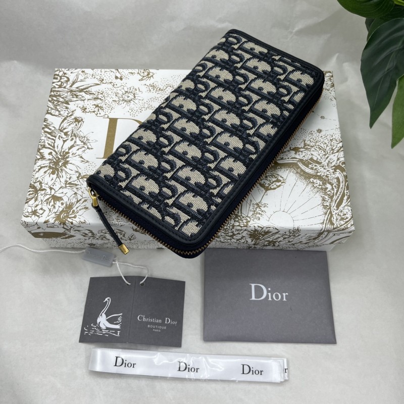 Dior 2024' 2ES9111YSE-H05E-TU 20/11cm