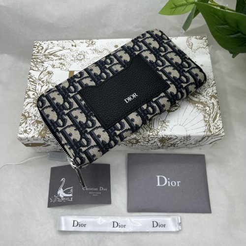 Dior 2024' 2ES5539YSE-H05E-TU 20/11cm
