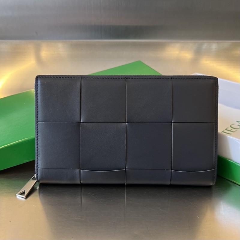 B.Veneta 2024' 649607 19x11.4x2cm