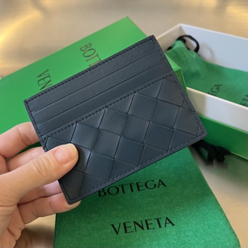 B.Veneta 2024' 731956 10x8x0.5cm