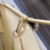 Loewe  062240 44x25x15cm Paseo