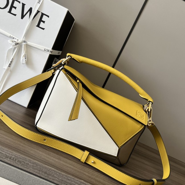 Loewe 261801 24x16x10,5cm Puzzle