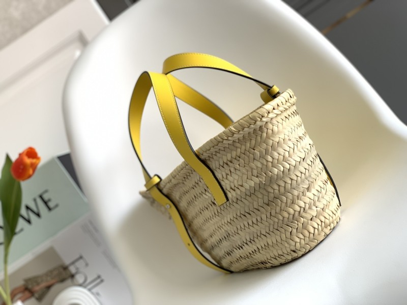 Loewe  10129 33x17x13cm