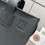 Loewe  10950 36x33x17cm Buckle Tote