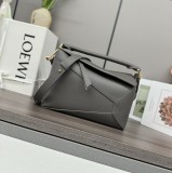 Loewe  062324 24x10,5x16cm Puzzle Edge