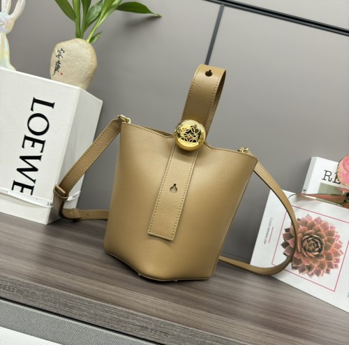 Loewe  062342 16x16x19,5cm Pebble Bucket
