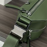 Loewe  262243  32,5x9x12,5cm Sling