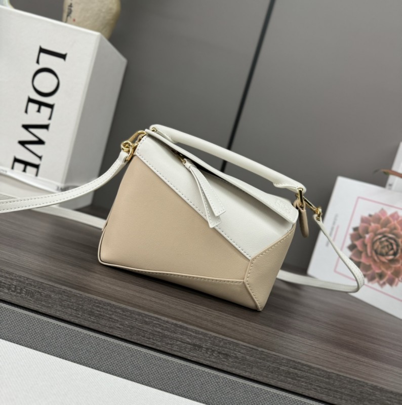 Loewe  062312  18x12,5x8cm Mini Puzzle