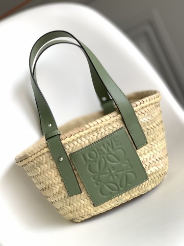 Loewe  10129 33x17x13cm