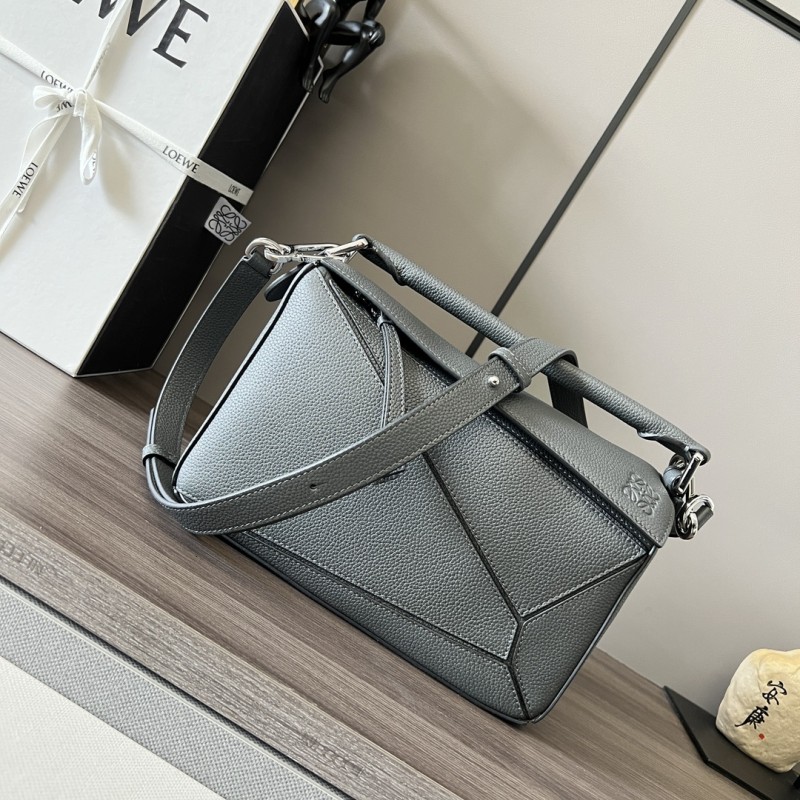 Loewe  261801 24x16.5x10.5cm Puzzle