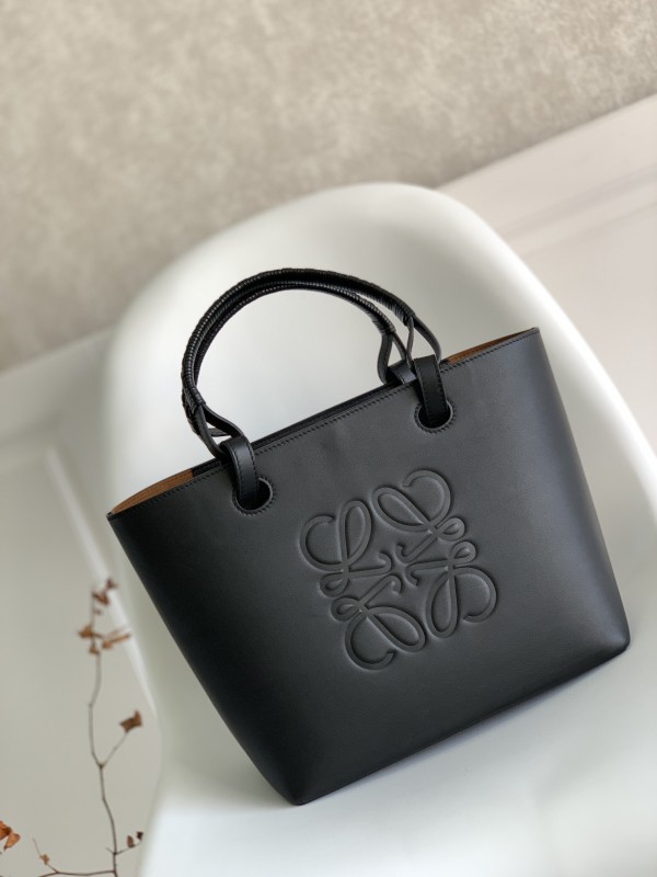 Loewe 062186 29x25x14cm Tote