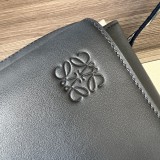 Loewe 11388 24,5x18x10,5cm