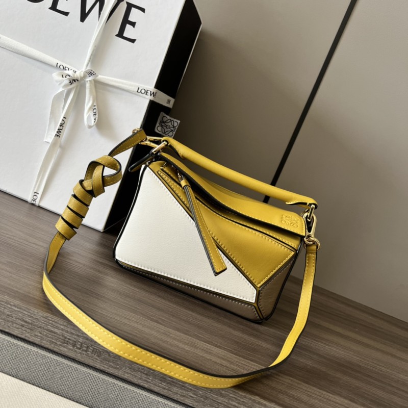Loewe   061838 18x12,5x8cm Puzzle