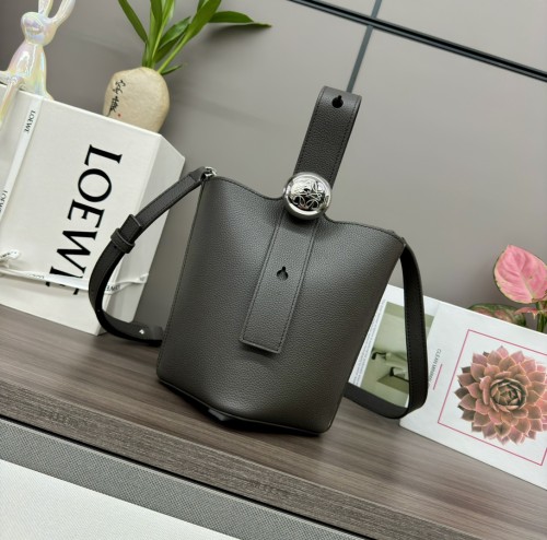 Loewe  062342 16x16x19,5cm Pebble Bucket