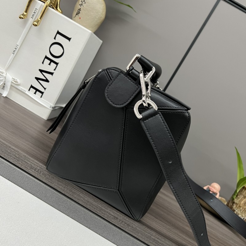 Loewe 10170 36,5x19x23cm Puzzle Edge