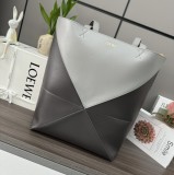 Loewe  052321 42x18x41cm Puzzle Fold