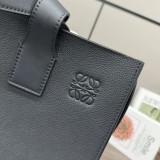 Loewe  10950 36x33x17cm Buckle Tote