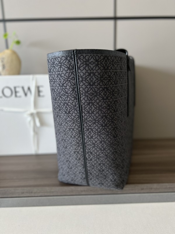 Loewe 10939 46x34x19cm Tote