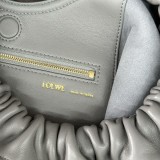 Loewe  652328  34x33x13,5cm Squeeze