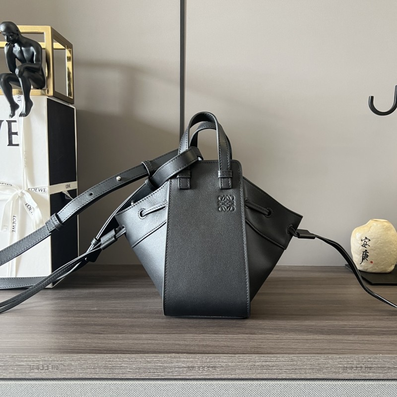 Loewe 061847  19x17x11cm Mini Hammock