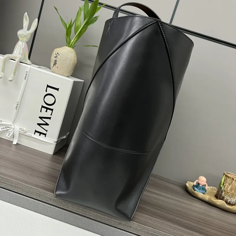 Loewe  052321 42x18x41cm Puzzle Fold