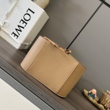 Loewe  652235  19,5x14,5x20,5cm Hammock