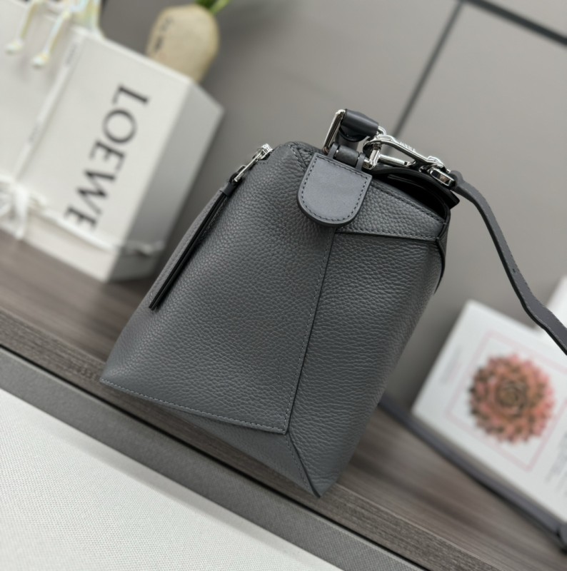 Loewe 10188 36,5x19x23cm Puzzle Edge