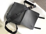 Loewe 11361 28x21x10cm Military Messenger