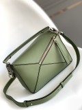 Loewe  261801 24x16.5x10.5cm Puzzle Small