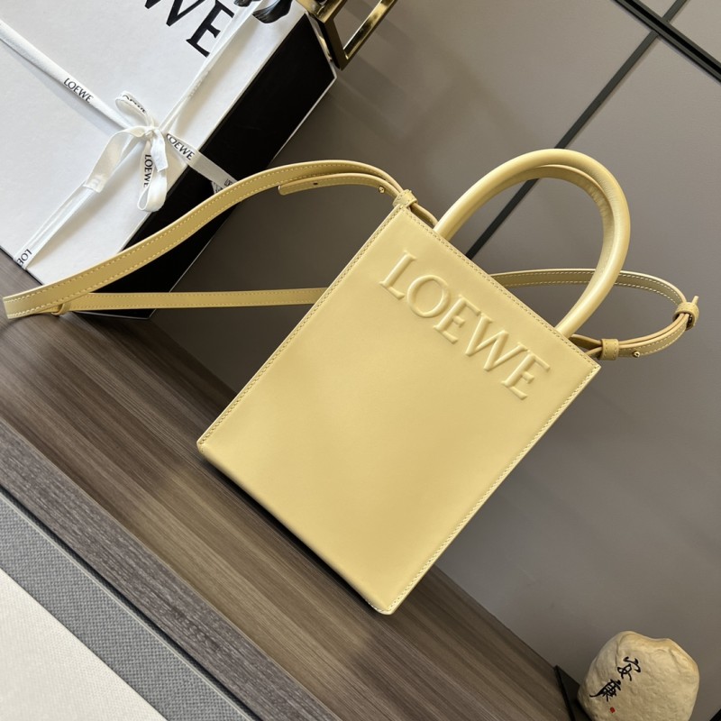 Loewe  652307 21x17x6cm A5 tote