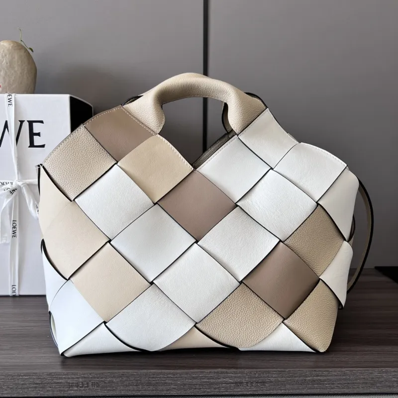 Loewe  062840 24x16x23cm Surplus Basket