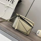 Loewe   061838 18x12,5x8cm Puzzle