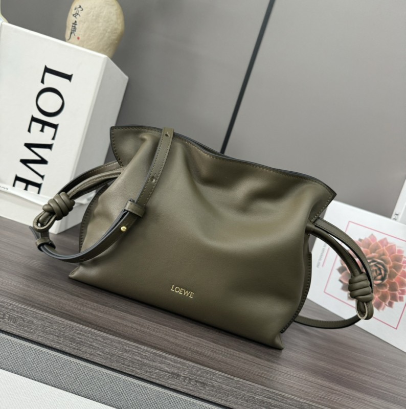 Loewe  262355 23x18x9cm Flamenco